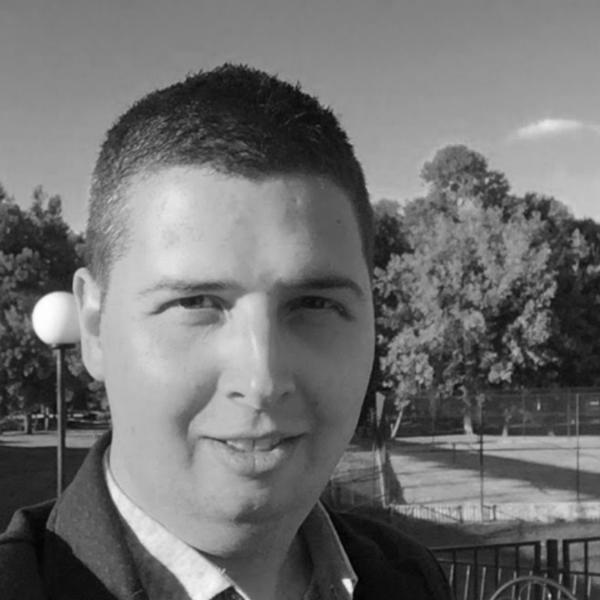 TUGA: Od korona virusa preminuo novinar Miloš Lukić, imao je samo 35 godina!