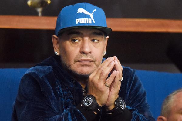 OTKRIVENO DA JE MARADONA POSEDOVAO I 2 SEFA U DUBAIJU: Samo on je znao šta je u njima! Naslednici ih žele!