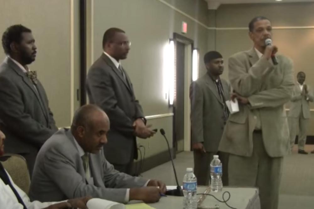 UMRO JE, MESEC DANA SE BORIO SA KORONOM: Tužna vest upravo stigla, REČ JE O OVOM PREMIJERU!