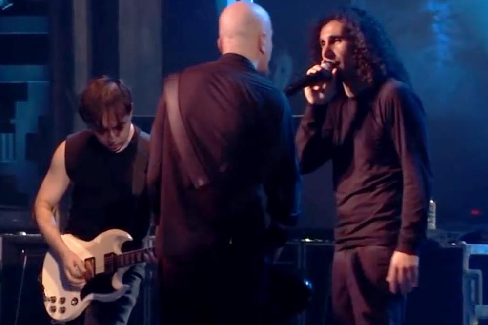 ČUVENI BEND SE VRATIO NA SCENU POSLE 15 GODINA PAUZE: Nove PESME su posvećene njihovom NARODU - ZAŠTITIMO ZEMLJU!