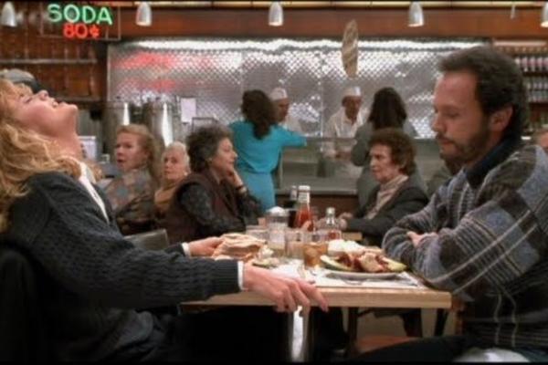 VELIKE ZVEZDE ODBILE DA GLUME U NJEMU, KRITIKA GA UNIŠTILA: Nepoznati DETALJI o najboljoj LJUBAVNOJ KOMEDIJI ikada