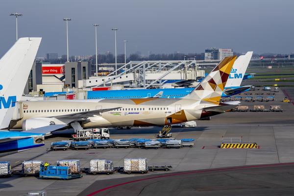 OVAJ AERODROM SE SPREMA ZA PRIJEM VAKCINA! Počinje najveća medicinska operacija 21. veka!