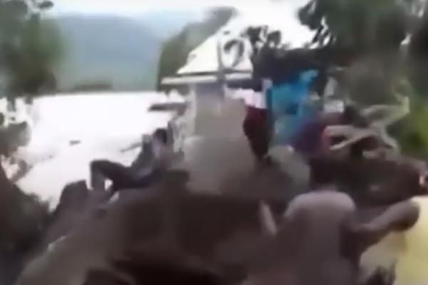 GLEDATE NA SVOJU ODGOVORNOST: Previše zabrinjavajućih scena na jednom snimku! (VIDEO)