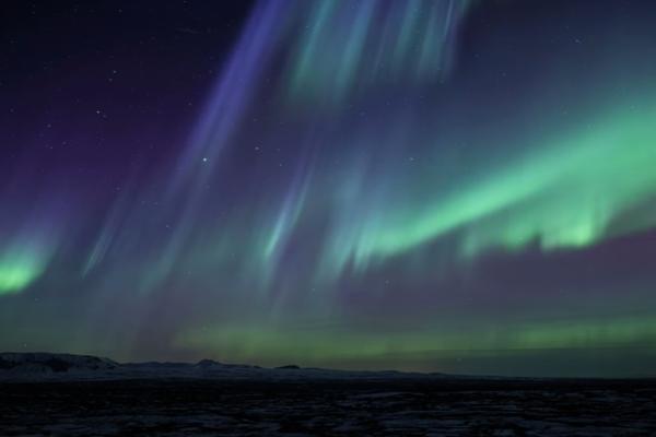 NIKO NE ZNA ŠTA JE OVO, A LIČI NA AURORU BOREALIS! Naučnici otkrili kakva je to polarna svetlost SNIMLJENA!