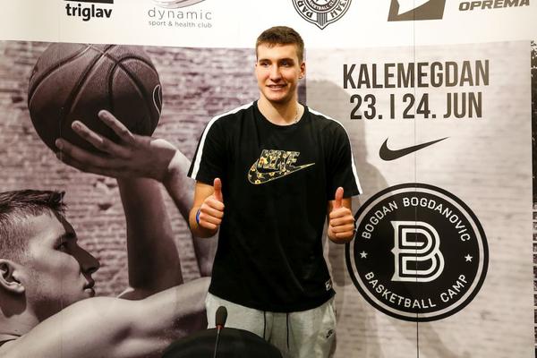 BOGDANOVIĆ PROMENIO BROJ NA DRESU: Uvek mu je bio taličan! (FOTO)