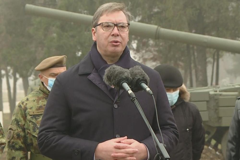 DRŽAVA ČINI SVE DA ANIKA (2) ODE NA LEČENJE: Vučić saopštio lepe vesti za devojčicu koja je ujedinila Srbiju!