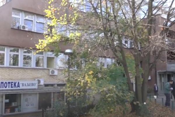 DOKTOR JE 3 PUTA KRVNIČKI UDARIO MEDICINSKOG BRATA: Zna se šta se desilo PRE NEGO ŠTO MU JE SLOMIO NOS