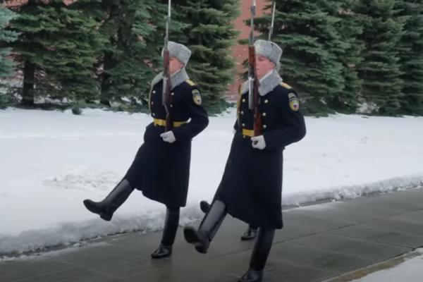 DA LI JE PUTIN U OPASNOSTI: Novi detalji samoubistva telohranitelja, Zaharov pripadao moćnoj jedinici! (VIDEO)