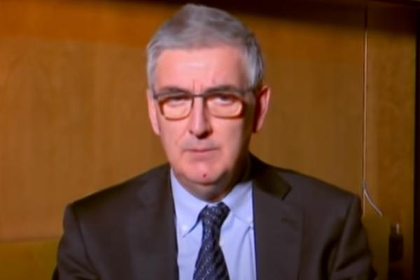 SVI PAŽLJIVO SLUŠAJU REČI JEDNOG OD NAJBOLJIH DOKTORA: Za 2 nedelje uspeo da suzbije koronu, A VRLO JE JEDNOSTAVNO!