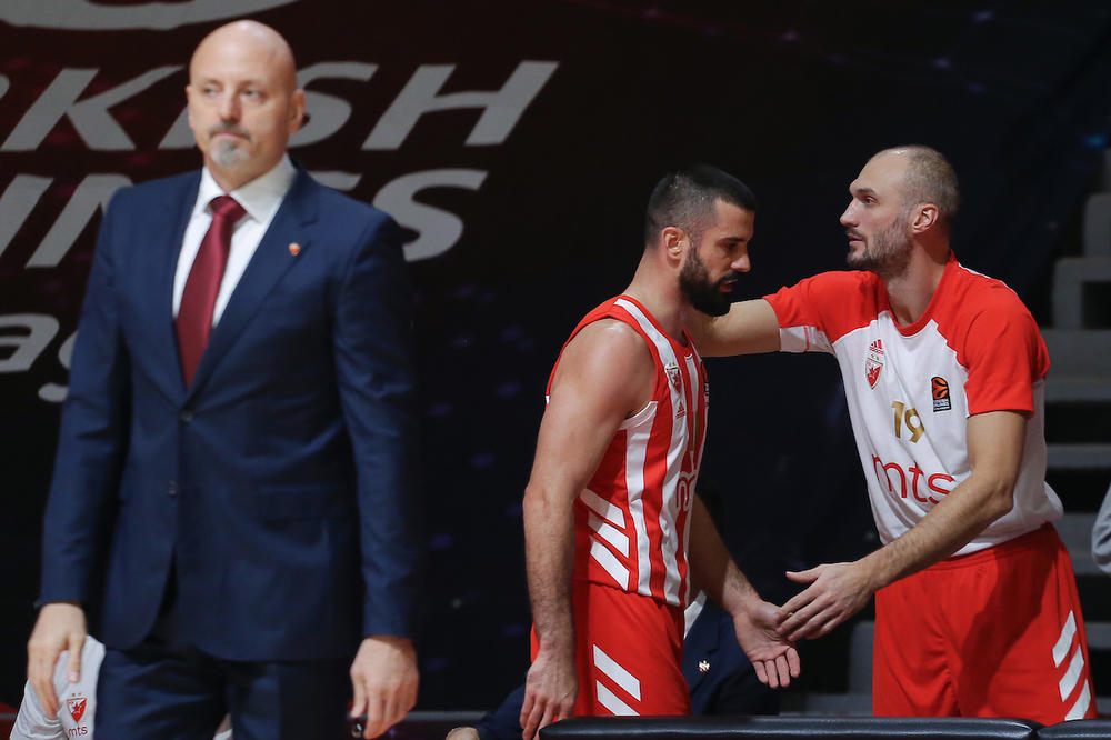 ZVEZDI STIŽE MOŽDA I NAJGORI PROTIVNIK U OVOM TRENUTKU: Šuteri, trče kontru, ali Obradović kaže da postoji ključ!