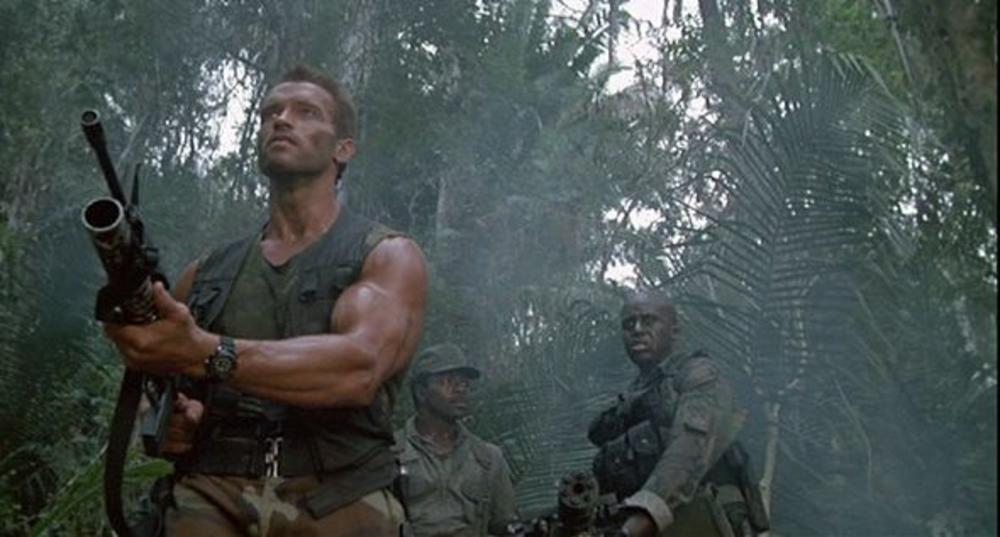 Predator napada: scena iz filma snimljenog 1987. godine