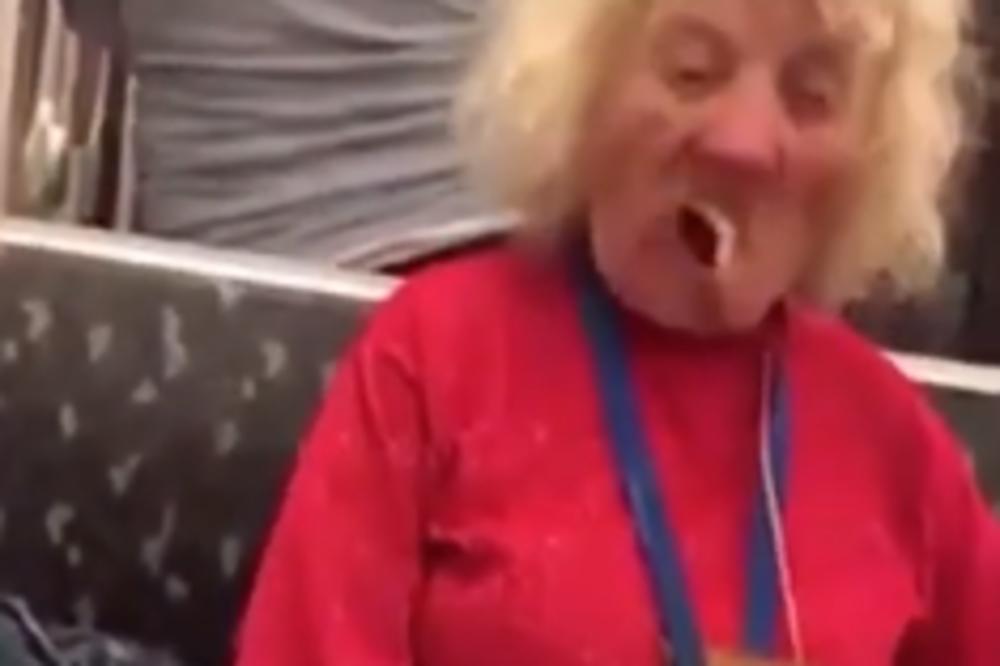 NE POSTOJI ČOVEK KOJI MOŽE DA POGLEDA OVAJ SNIMAK A DA MU NE PRIPADNE MUKA: Ajoj, bako, zašto, ZAŠTO? (VIDEO)