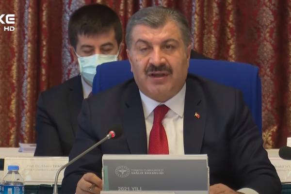 CEO SVET SLUŠA UZNEMIRENOG TURČINA I MNOGO GA SE PLAŠE: Ovaj čovek ima PLAN da sve EKPERIMENTALNO VAKCINIŠE