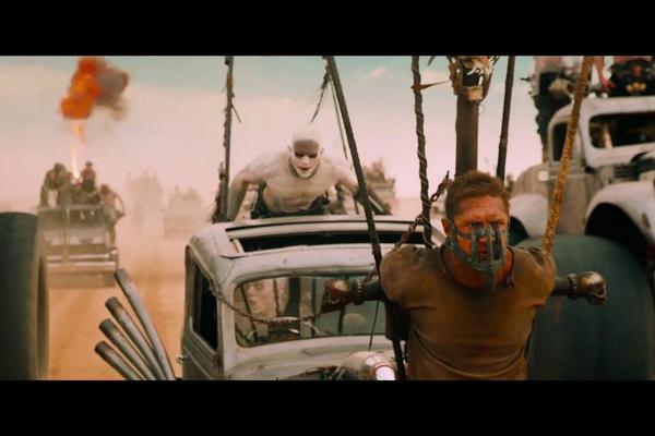 UMRO ČUVENI GLUMAC, SVI SMO GA GLEDALI U POBESNELOM MAKSU: Od njega se oprostila i PRELEPA GLUMICA jakom PORUKOM