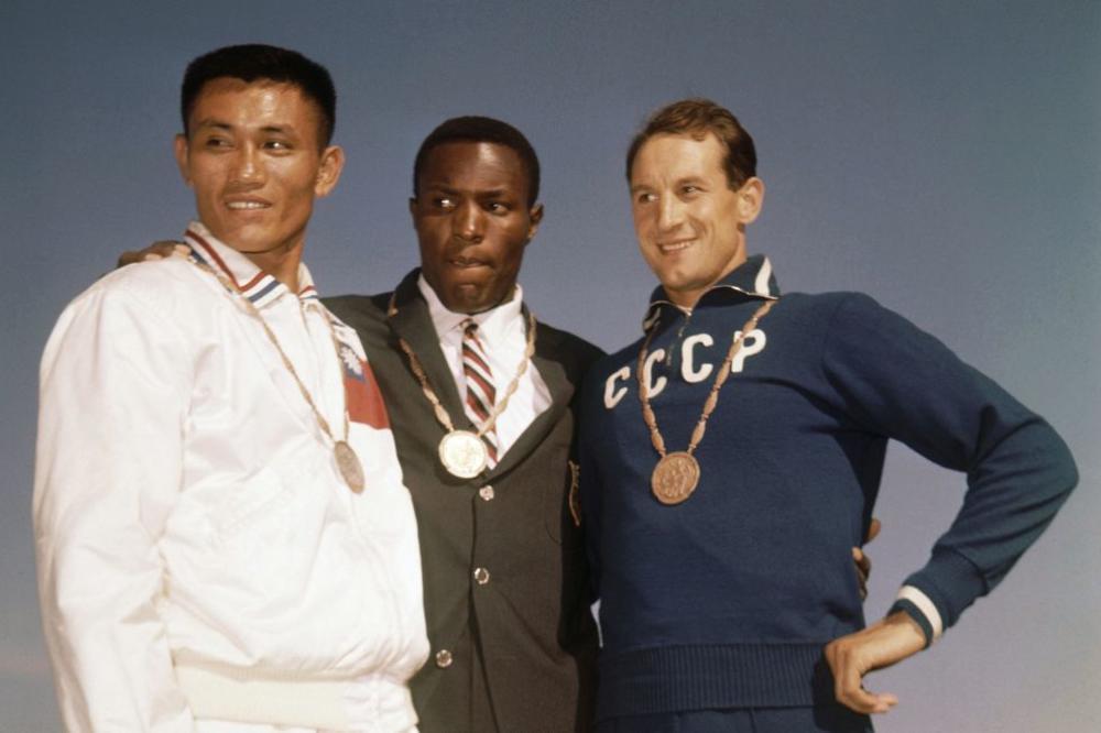 Odlazak još jedne legende: DESETOBOJAC, LIČNOST GODINE, GLUMAC, ČOVEK KOJI JE ZAUSTAVIO KENEDIJEVOG UBICU!