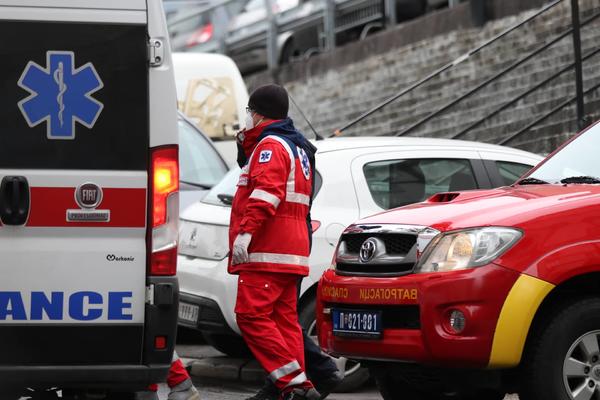 BEBI STALO SRCE JER NIJE MOGLO DA IZDRŽI STRAHOVITE BOLOVE: Detalji NEZAPAMĆENE tragedije u Valjevu, ovo KIDA DUŠU