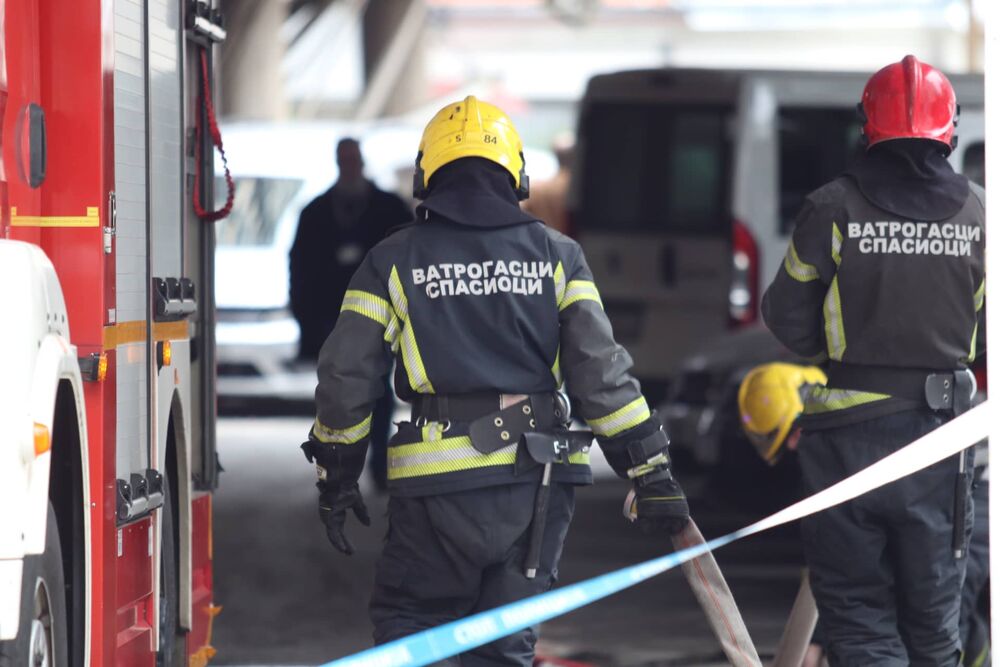 Vatrogasci / ilustracija