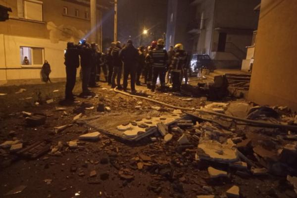 OD SILINE UDARA ČETIRI OSOBE HITNO PREVEZENE U BOLNICU! Ovako je izgledalo KAD JE PUKLO U UŽICU! (FOTO)