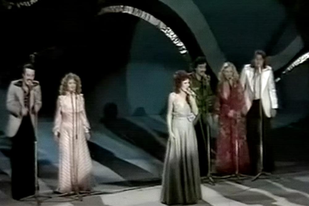 KORONA UBILA LEGENDU JUGOSLOVENSKE MUZIKE! Ceo Balkan je u ŠOKU! (VIDEO)