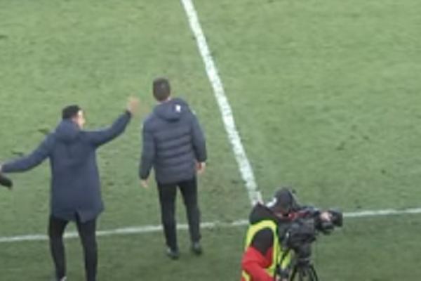 SEDI DOLE! DOĐI 'VAMO, DOĐI! NOVI SKANDAL U SUPERLIGI: Batak i Neško umalo povadili oči jedan drugom! (VIDEO)