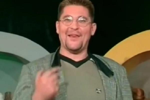 NEKAD BIO ZVEZDA U ZEMLJI, A ONDA GA STIGLA NEMAŠTINA: Zastaće vam KNEDLA U GRLU kad vidite GDE SAD ŽIVI