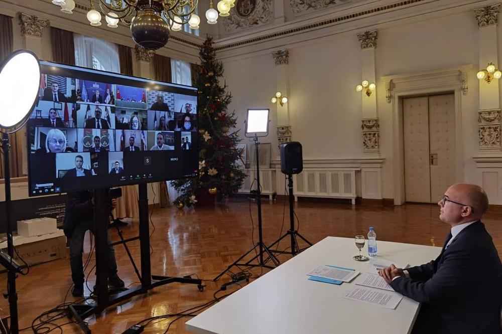 Vučević: Čelično prijateljstvo Kine i Srbije ostvareno u kontaktima Vučića i Si Đipinga i dalje će se razvijati!