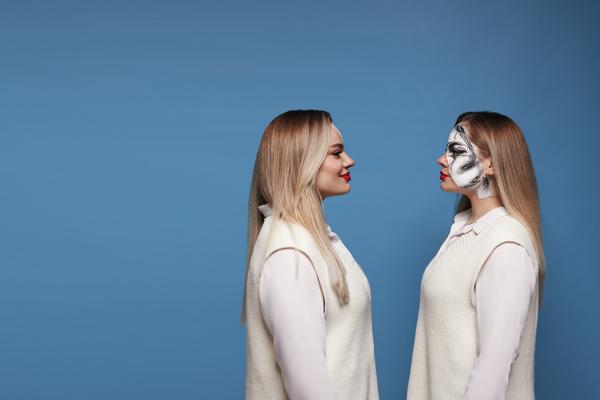 KAKVU PRIČU KRIJE NASLOVNA O KOJOJ BRUJI SRBIJA? Marina, lepotica sa ožiljkom nam je održala važnu lekciju!