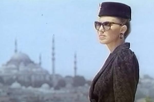 NAJVEĆA JUGOSLOVENSKA ZVEZDA SADA IMA MILIONE, A NEKADA JE ŽIVELA U BEDI! Živela na jogurtu i hlebu, otkrila sve!