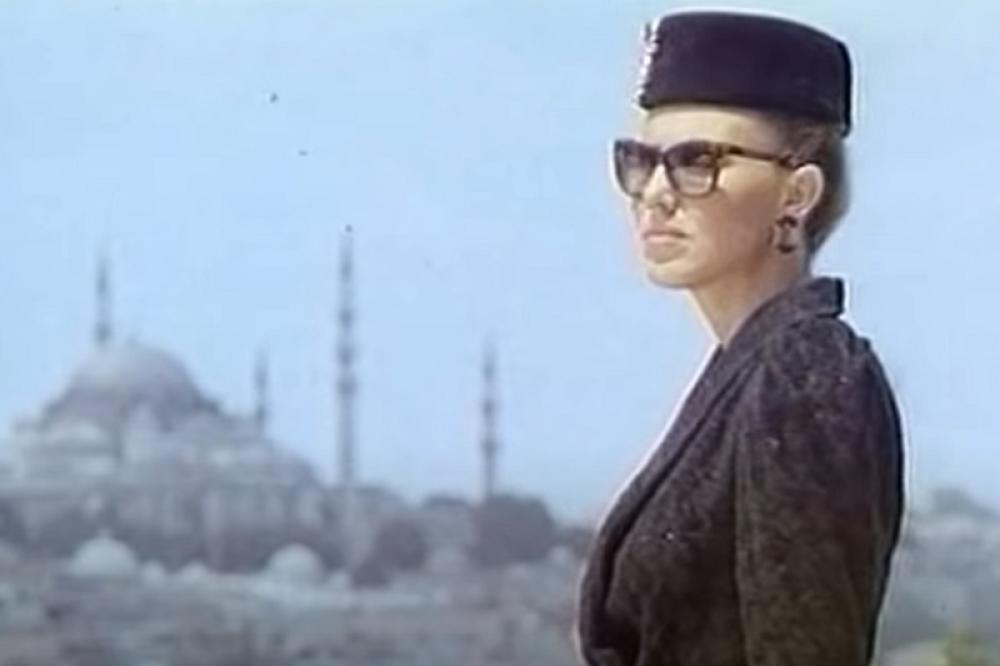 OSTAO U SENCI SVOJE SESTRE! Brat Lepe Brene otvoreno o njihovom odnosu: Nikada nije doživeo uspeh kao ona!