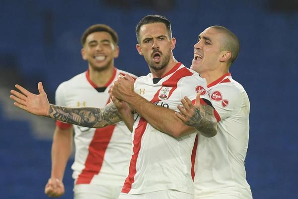 SVECI POSLE PREOKRETA PRESKOČILI MANČESTERSKE VELIKANE: Ings doneo veliku pobedu na gostovanju!