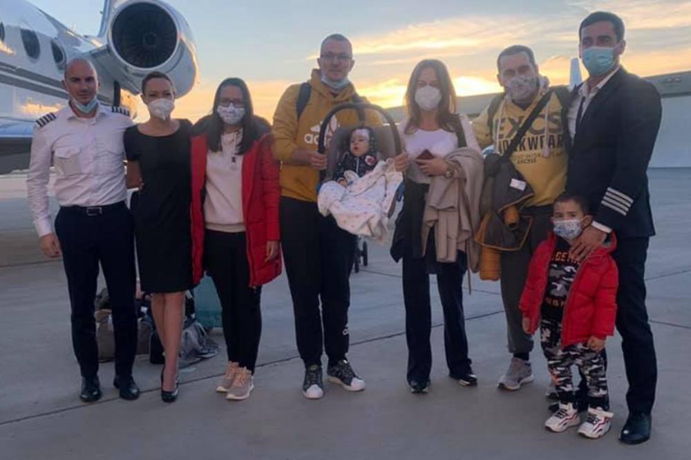 MALI ANĐEO JE SLETEO! Lanina majka podelila DIVNE VESTI i obradovala celu Srbiju! (FOTO)