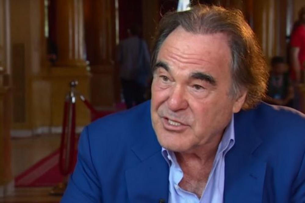 KAKO SU CIA I PENTAGON OKUPIRALI HOLIVUD: Čuveni američki REDITELJ tvrdi - REŽIRALI su više od 800 filmova!