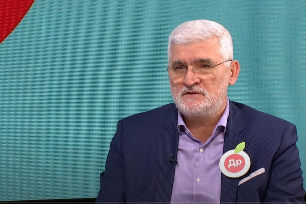 VELIKE KOLIČINE ANTIBIOTIKA MOGU DA IZAZOVU OVAJ PROBLEM: Srpski profesor Tarabar rekao i VAŽNU STVAR O VITAMINU D