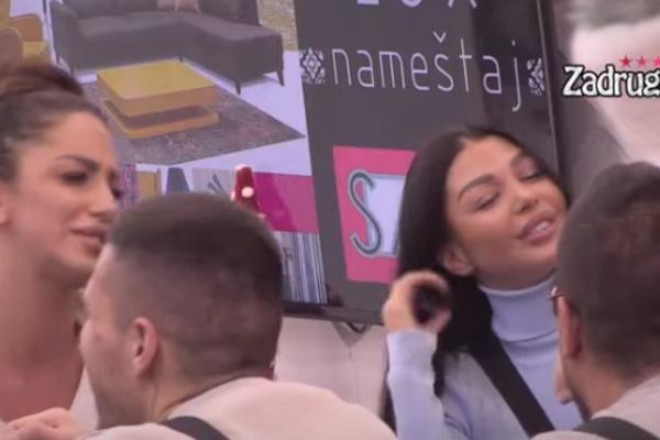 JEDNA REČENICA IZAZVALA HAOS! Ludnica u kući : Jeftinoćo! KOŠTAŠ 2000! (VIDEO)