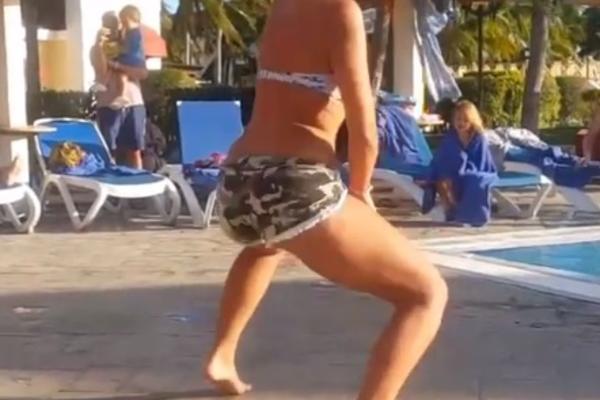 HOT! MILICA TODOROVIĆ SE UVIJALA, ISTAKLA ZADNJICU I POKAZALA UMEĆE: Raširila noge, zauzela pozu, PRISUTNI ODLEPILI