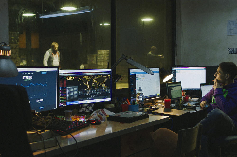 12 REČI KOJE VODE DO PRLJAVOG NOVCA: Elementi sajber-biznisa u novoj hit seriji Superstar kanala