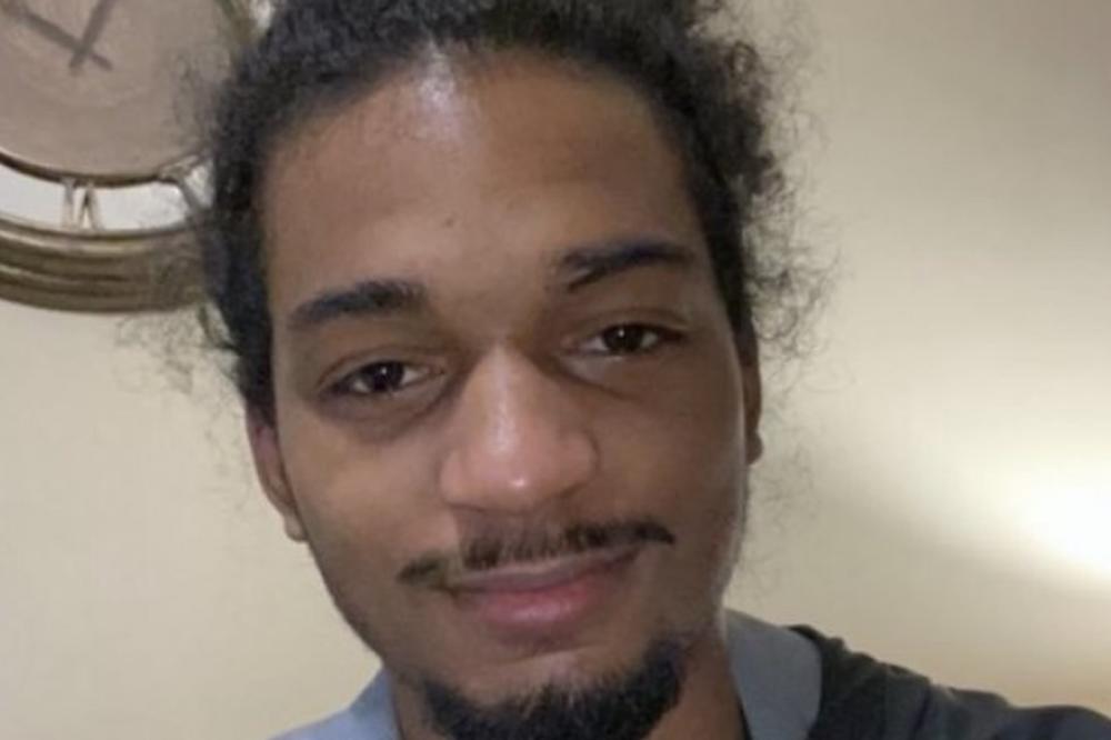 AMERIKA PONOVO NA NOGAMA: Policija tražila begunca pa ubila crnca, nevini mladić upucan ispred brata i bake! (FOTO)