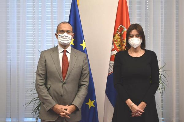 Ministarka Vujović sa Semom Fabricijem o nastavku saradnje sa Delegacijom EU u oblasti zaštite životne sredine