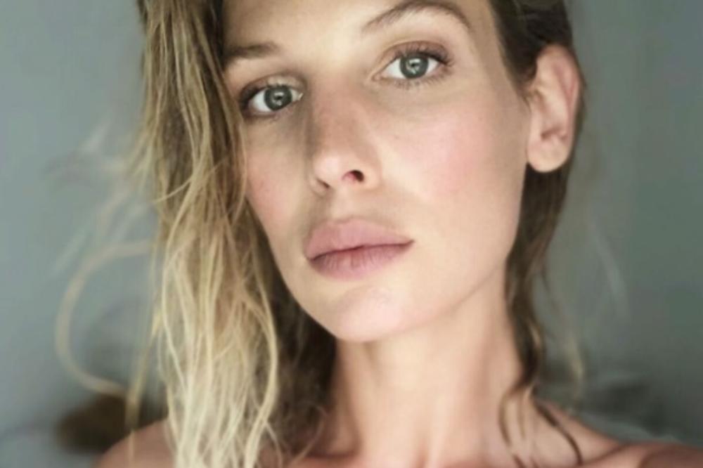 VERENU JE OSTAVIO ZBOG ANE IVANOVIĆ, ONA I DALJE U UŽASNOM STANJU! Nacija je obožava, ne može da prežali još uvek!