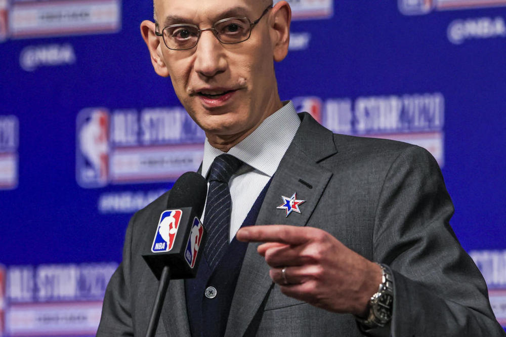 KORONA VIRUS HARA NBA LIGOM, A EVO ŠTA NA TO KAŽE ADAM SILVER: Otkrio da li će se sezona nastaviti!