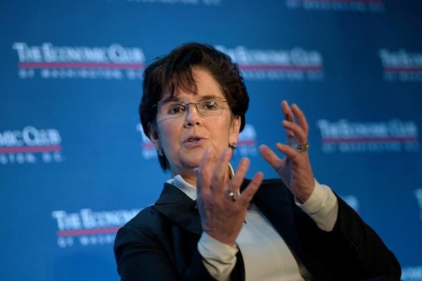 ONA JE JEDNA OD NAJMOĆNIJIH ŽENA NA SVETU, I SRPKINJA JE: Nalazi se na 27. mestu na Forsovoj listi! UPOZNAJTE JE