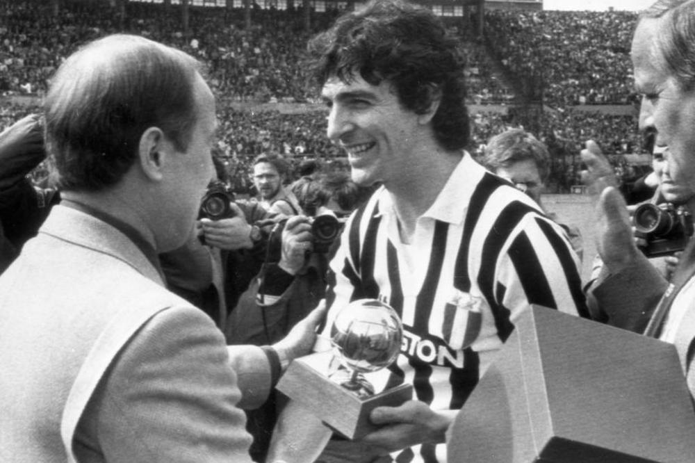 FRANS FUDBAL SE IZVINIO PORODICI ITALIJANSKE LEGENDE: Napravljen je sraman propust na dodeli Zlatne lopte!