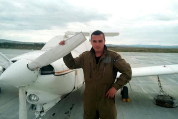 TUGA DO NEBA: Ovo je mladić iz BEOGRADA koji je nastradao u padu aviona na KOZARI