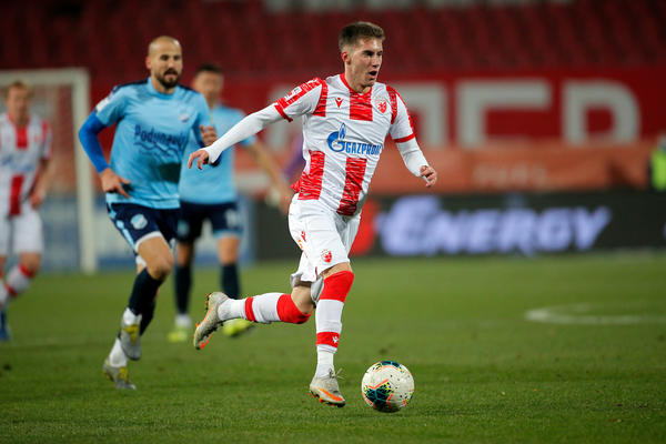 ZVEZDA VIŠE NE MOŽE DA ČEKA! Veljko Nikolić NAPUSTIO Beograd!