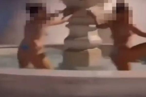 SKINULE SE I USRED POLICIJSKOG ČASA URADILE OVO PRED SVIMA: Snimak je tek sada izašao na videlo, ŠOK (VIDEO)