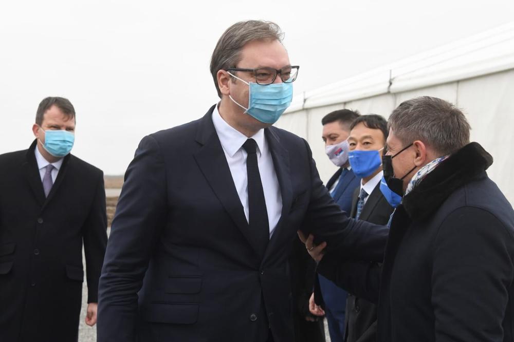DODATNI KAPACITETI ZA NAŠ NAROD U PETAK ILI SUBOTU: Vučić najavio otvaranje kovid bolnice u Kruševcu!