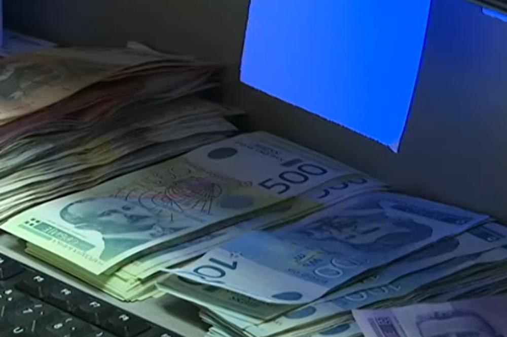 PROSEČNA "LETNJA" PLATA VEĆA ZA SKORO 3 ODSTO: Bila je preko 70.000 dinara