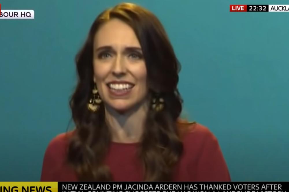 SKORO PA DA NEMAJU KORONU, ALI SE VAKCINIŠU, I TO JOŠ BESPLATNO: Ovo je lepotica koja je zaslužna za to!