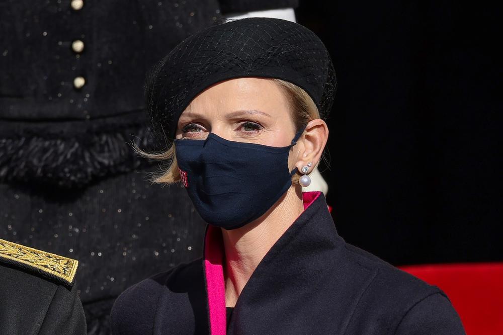 NAJTUŽNIJA PRINCEZA SLOMLJENA ZBOG SUPRUGOVE AFERE OBRIJALA GLAVU! Njeno stanje ZGROZILO ČITAV SVET! (FOTO)