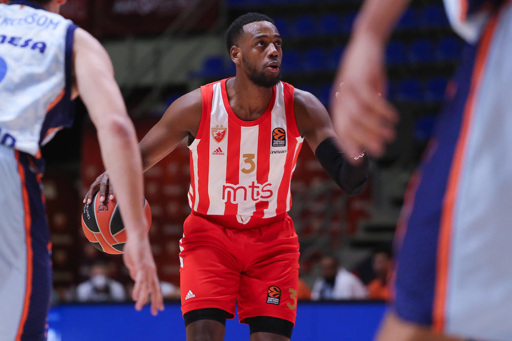 LOJD BACIO DELIJE U TRANS POSLE RUŠENJA PARTIZANA: Ovo znači samo jedno! (FOTO)